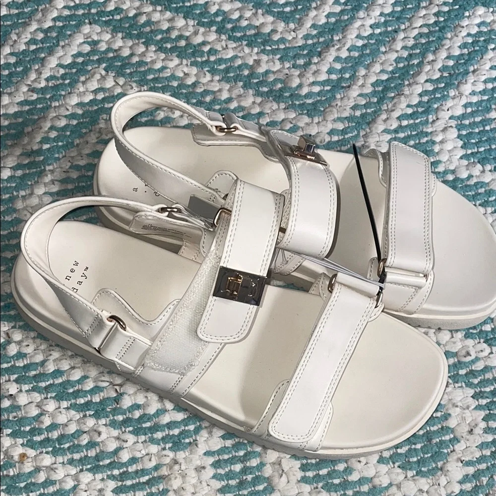 a new day Gold Sandals Modern Minimalist Design